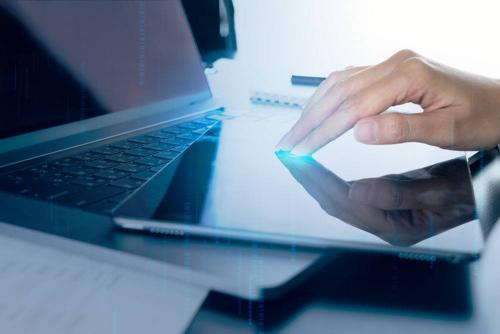 什么是同聲傳譯，有什么優(yōu)勢(shì)？